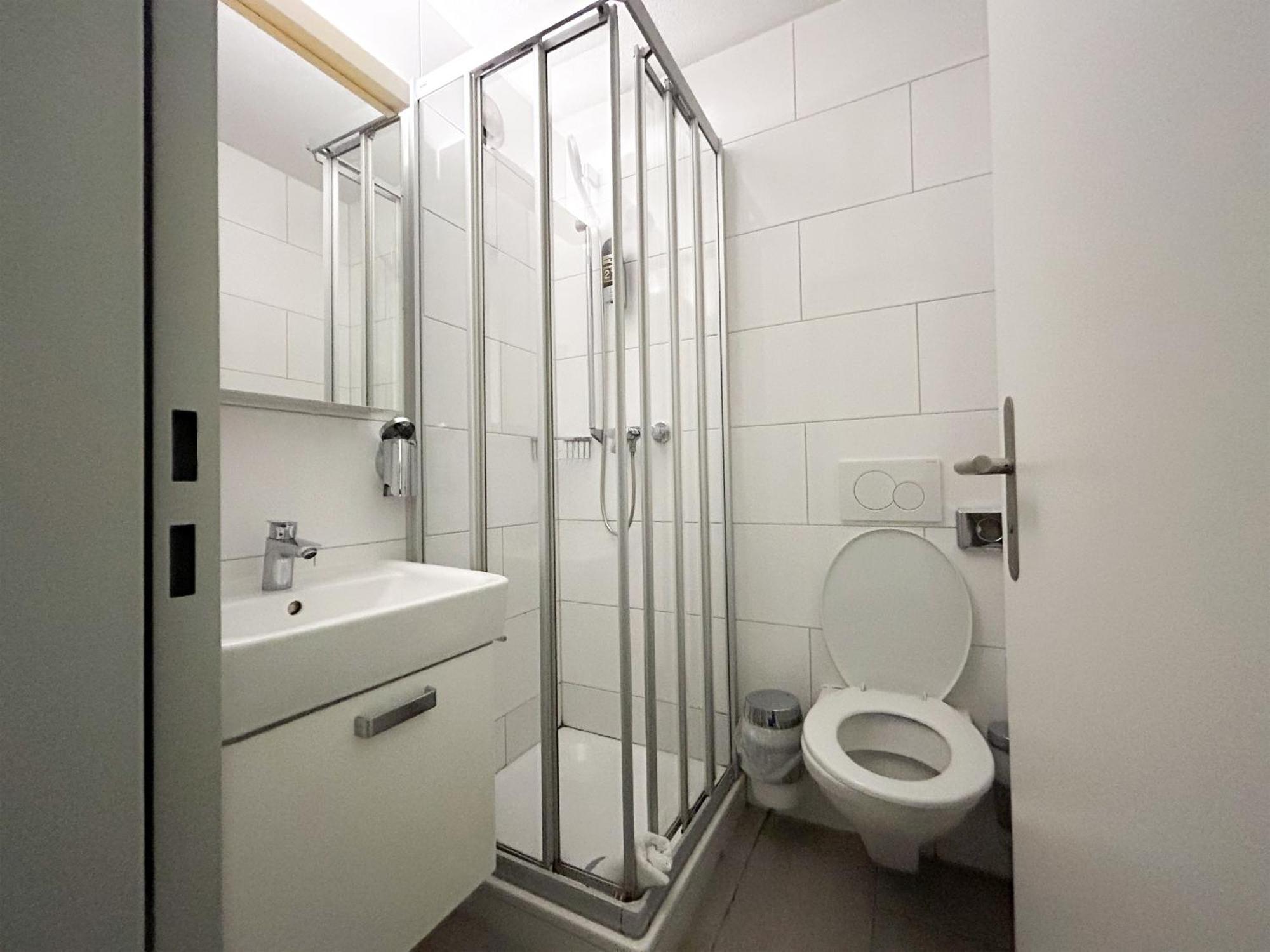 Gasthaus 210 Zurich Ngoại thất bức ảnh