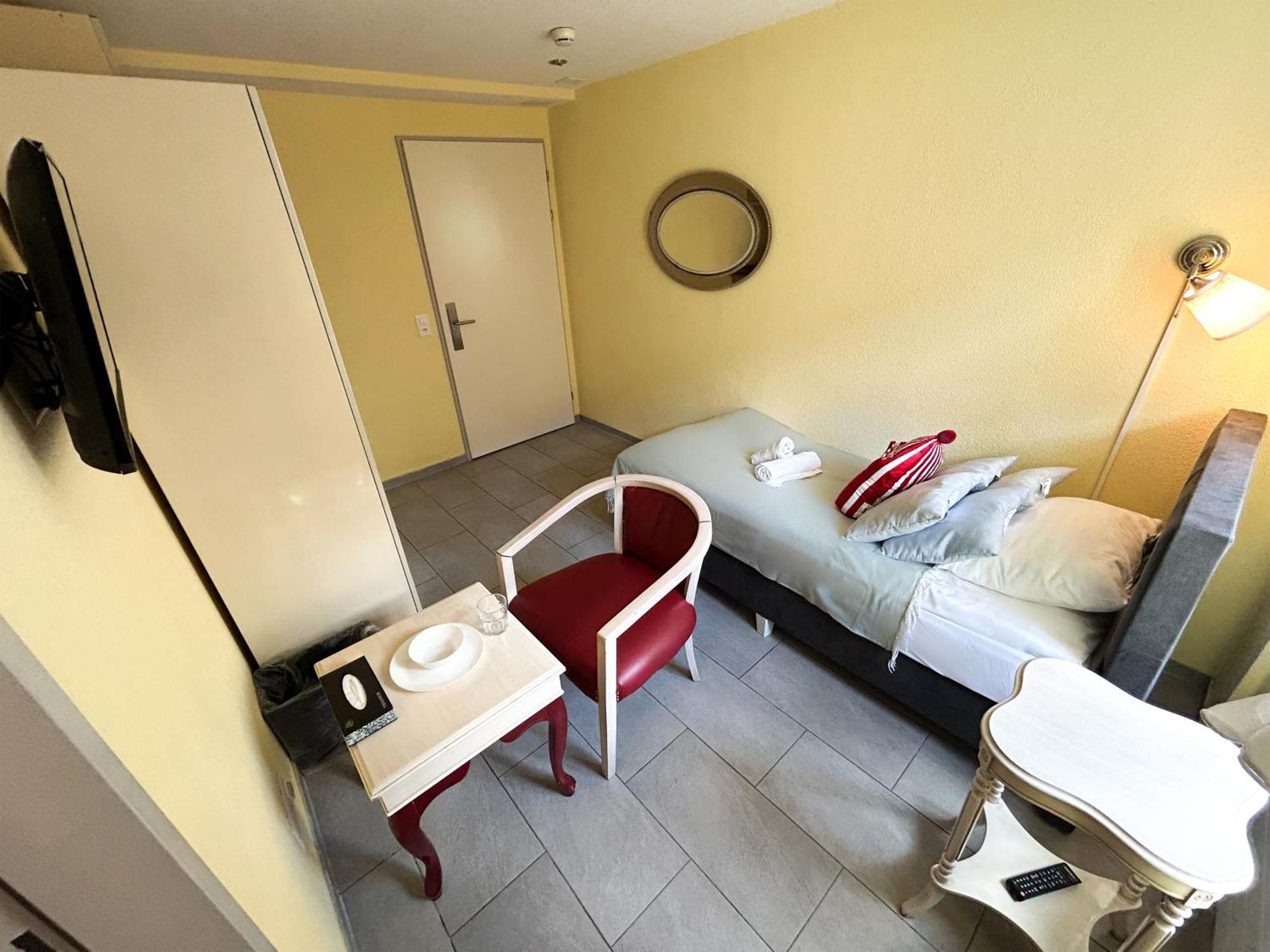 Gasthaus 210 Zurich Ngoại thất bức ảnh