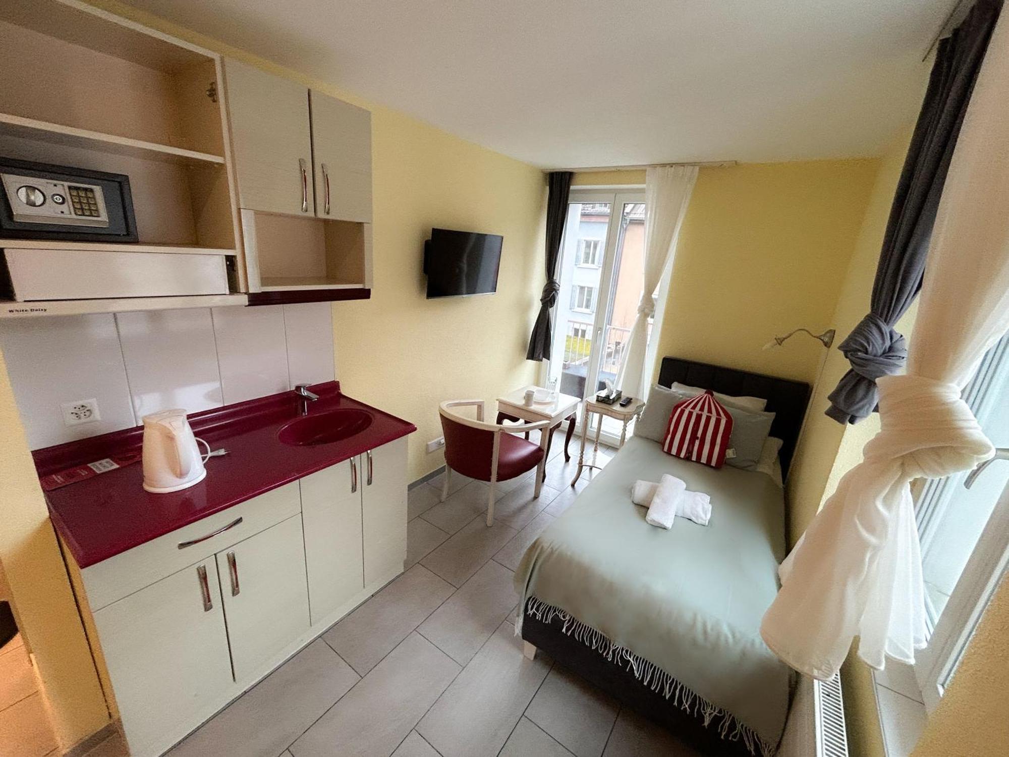 Gasthaus 210 Zurich Ngoại thất bức ảnh